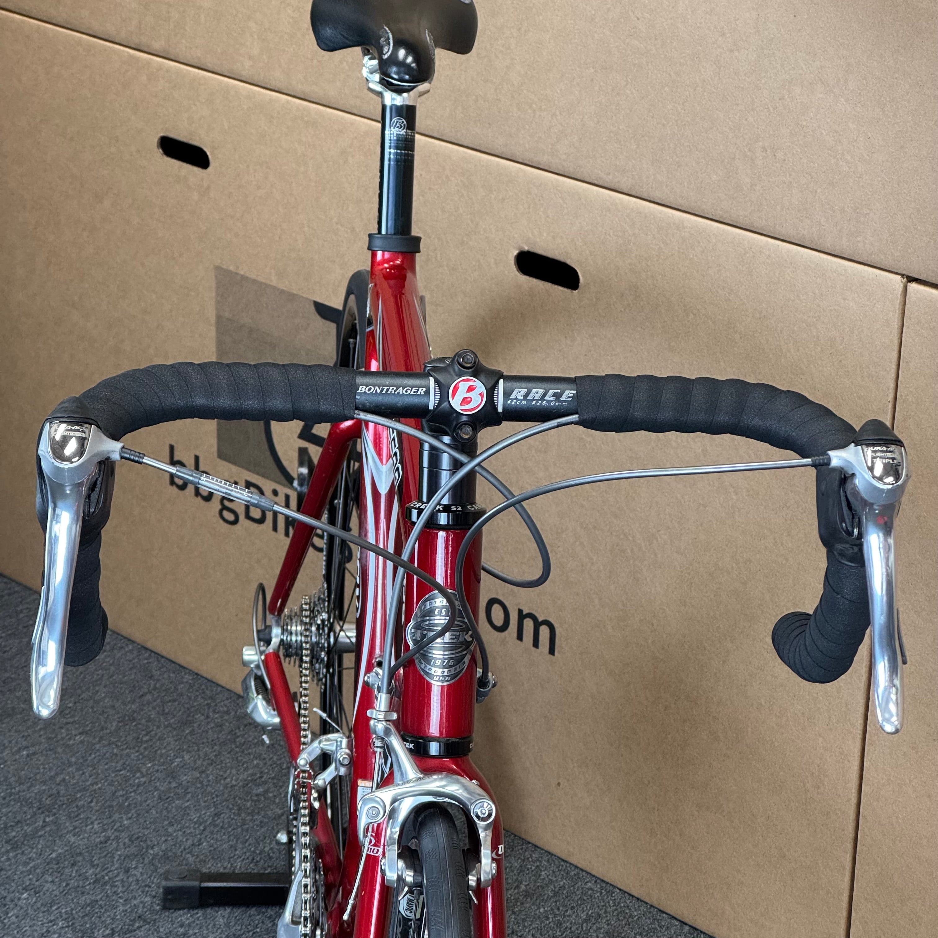 Used Trek 5500, Shimano Dura-Ace, Carbon Fiber Road Bike-2003