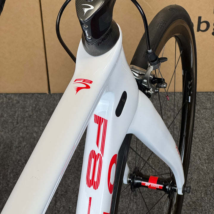 Used Pinarello Dogma F8, SRAM Red eTap, Carbon Fiber Road Bike-2015, 54cm