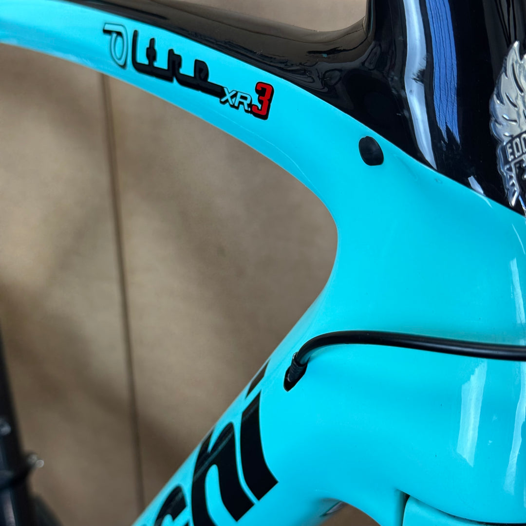 Used Bianchi Oltre XR3, Carbon Fiber Road Bike-2021, 55cm