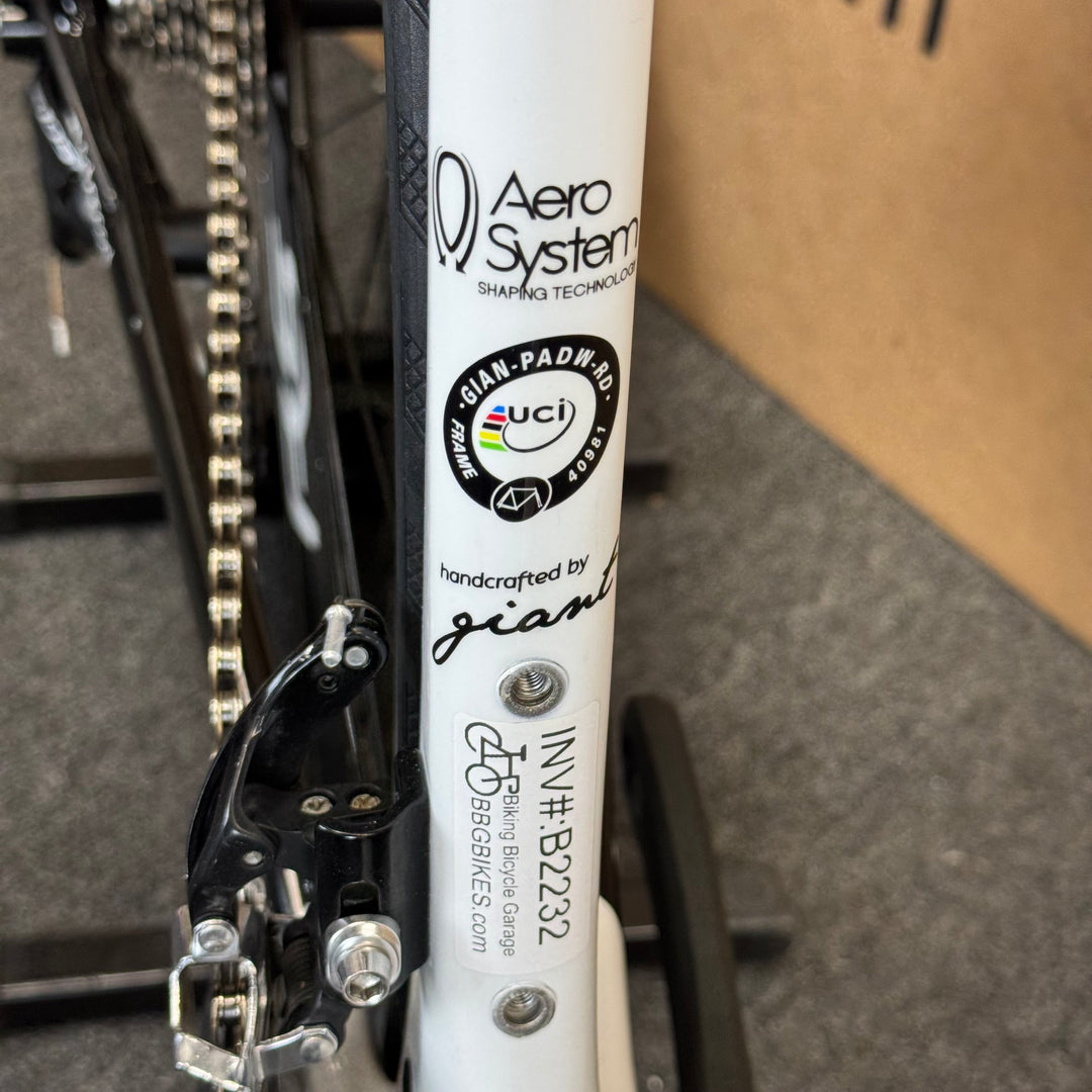 Used Liv Envie, Women's Carbon Aero Road Bike, 11-speed Shimano 105-2016, 52cm (XS)