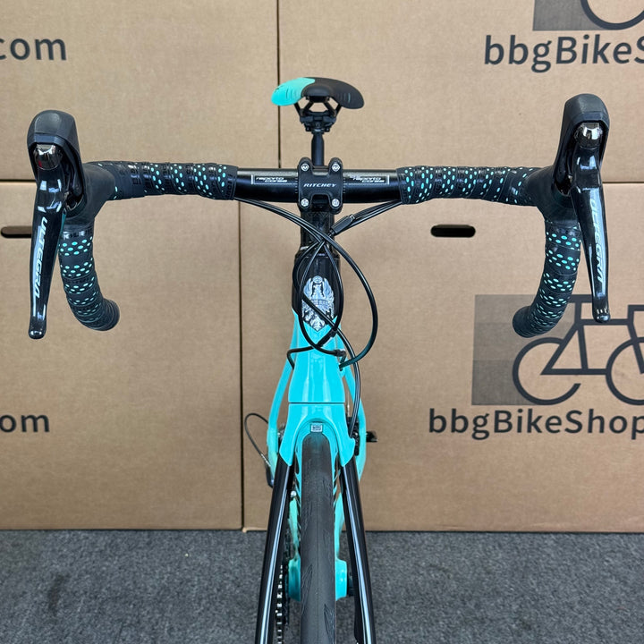 Used Bianchi Oltre XR3, Carbon Fiber Road Bike-2021, 55cm