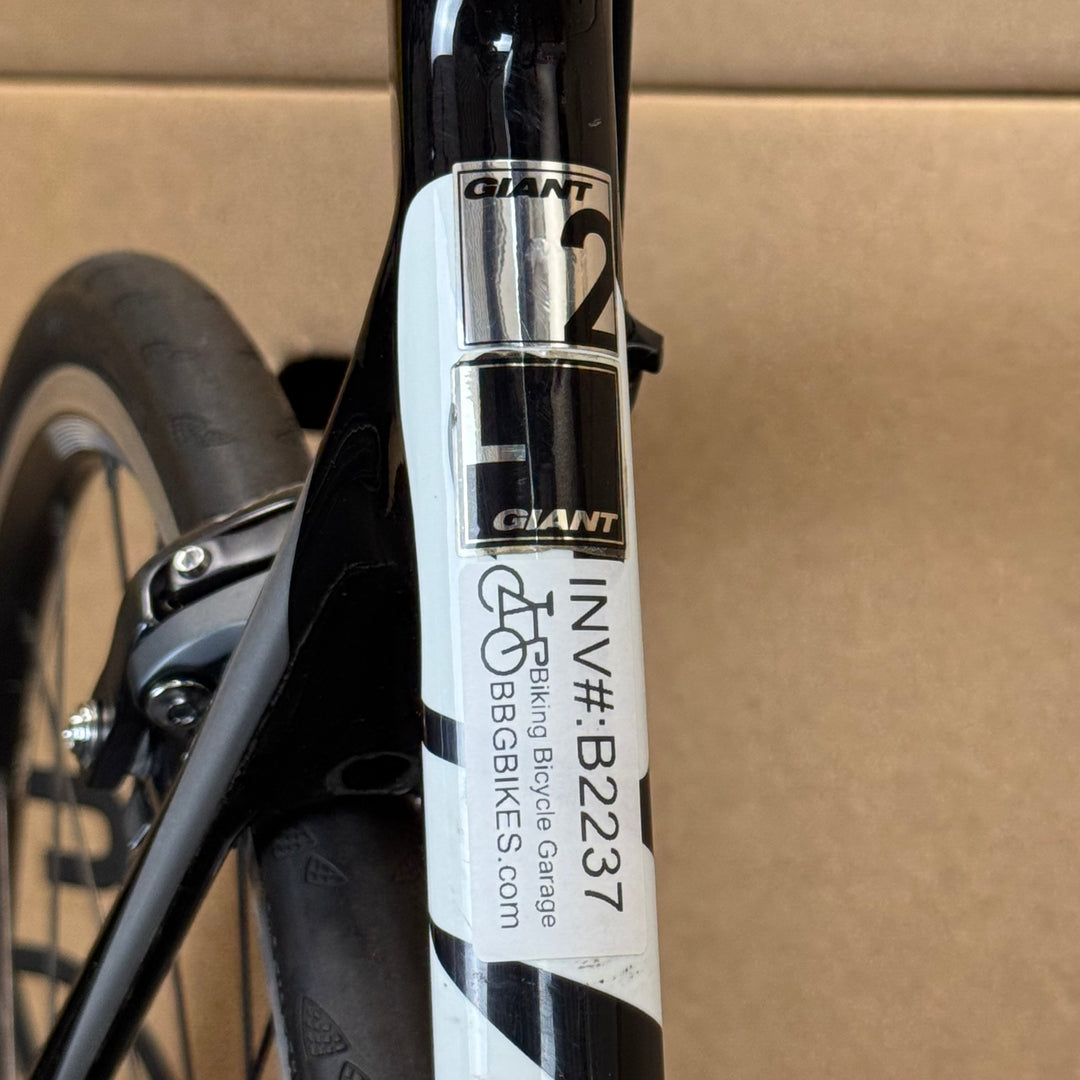 Used Giant Defy 1, Shimano Ultegra, Carbon Fiber Road Bike-2012, 58cm Large