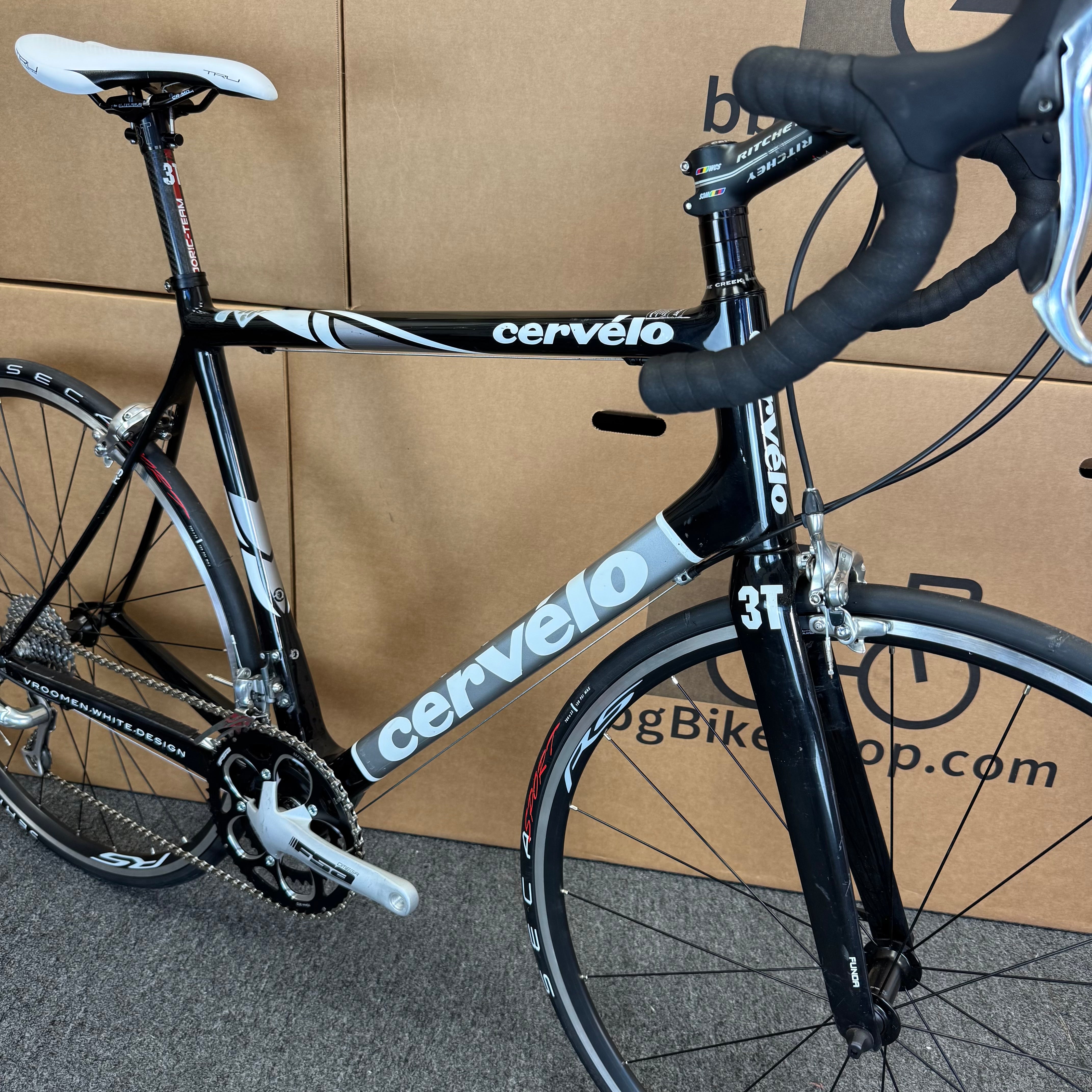 Used Cervelo RS, Shimano Dura-Ace / Ultegra, Carbon Road Bike-2009