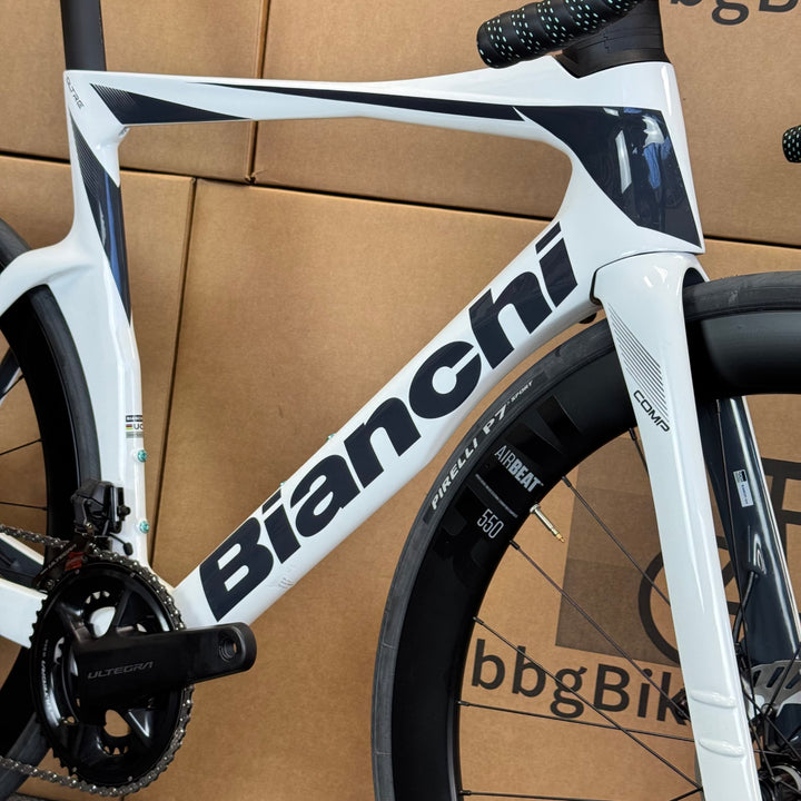 New Bianchi Oltre Comp, Ultegra Di2 12-speed, Carbon Fiber Road Bike-2024, 57cm