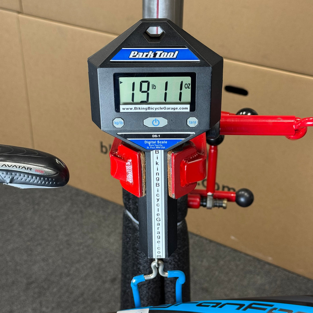 Used Fuji Gran Fondo 2.0 LE, 11-speed Shimano 105, Carbon Road Bike-2014, 58cm