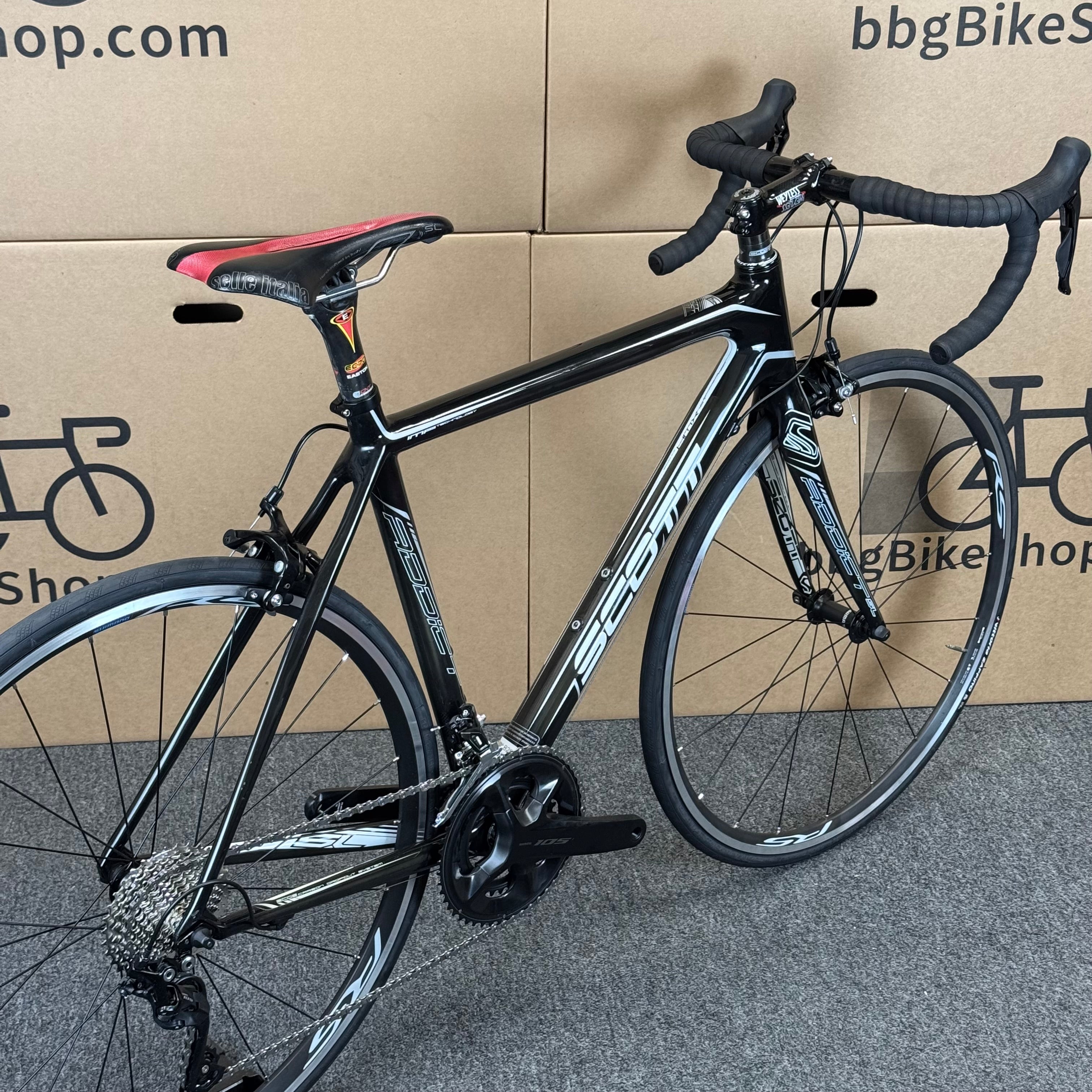 Used Scott Addict SL, 11-speed Shimano 105, Carbon Fiber Road Bike