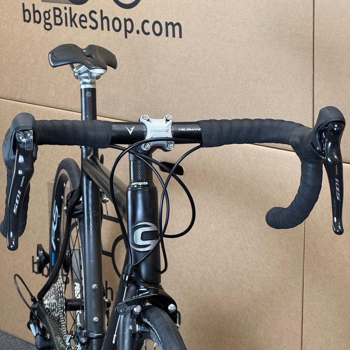 Used Cannondale Synapse, 11-speed Shimano 105, Carbon Fiber Road Bike-2006, 54cm