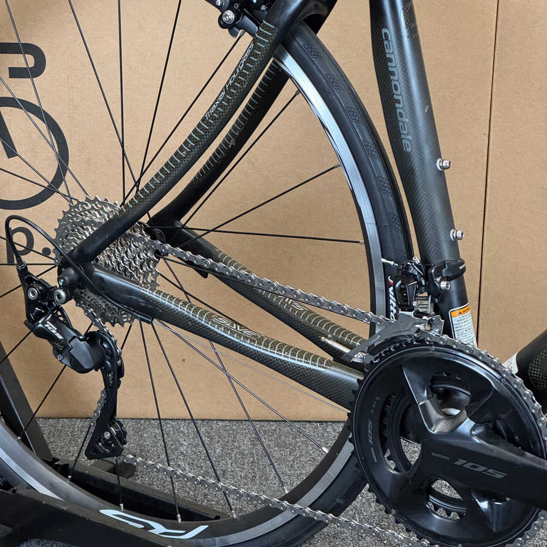 Used Cannondale Synapse, 11-speed Shimano 105, Carbon Fiber Road Bike-2006, 54cm