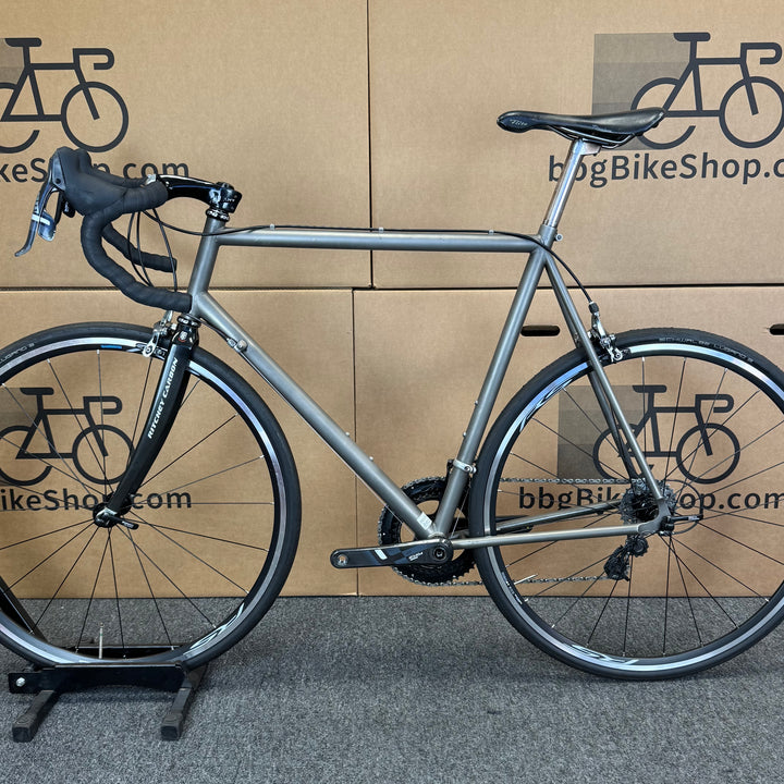 Used McMahon, Made In USA, 3Al/2.5V Titanium Road Bike, 58cm