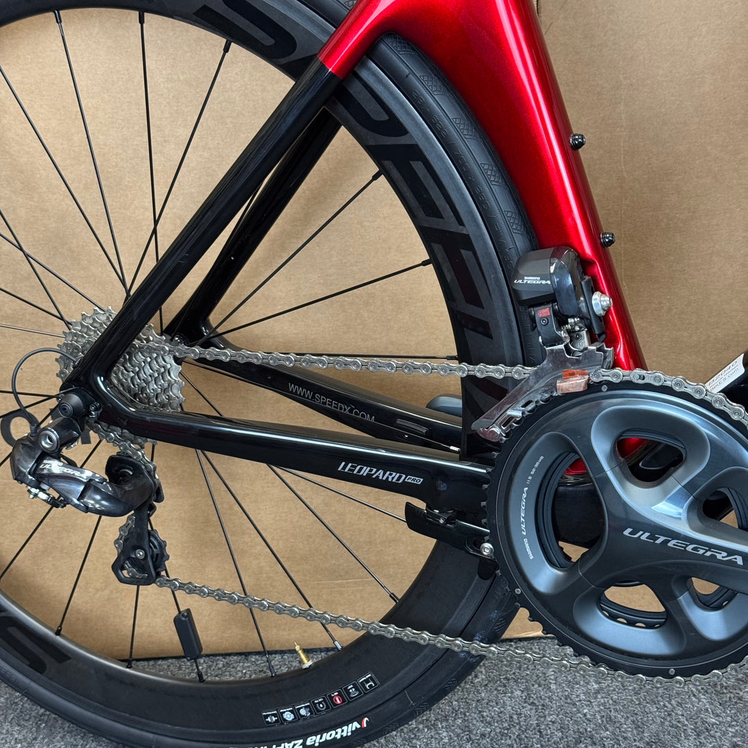 Used SpeedX Leopard Pro, Ultegra Di2 11-speed, Carbon Road Bike-2018, 57cm