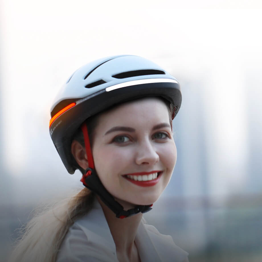 Livall EVO21 Smart Helmet 54-58cm Medium/Snow White