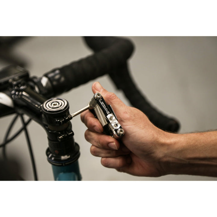 Lezyne Tubeless Flow Storage Cage Loaded - W/O Co2 Cartridges