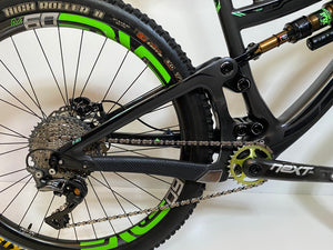 Pivot Cycles Mach 6, ENVE M60 Carbon Wheels, XTR 11-Speed, Carbon Fiber Mountain Bike Large, MSRP: $7k