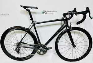 Trek Emonda SL 6, 11-Speed Campagnolo Chorus, ENVE, Carbon Fiber Road Bike, 15 Pounds!