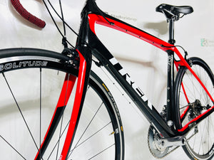 Trek Domane 4.0, Reynolds Wheels, Shimano Tiagra, Carbon Fiber Road Bike, 54cm