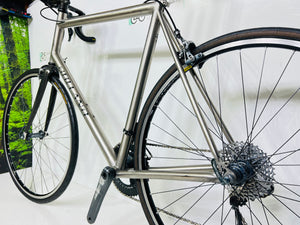 Titanium Holland Custom Di2 Road Bike, X-Large (57cm)