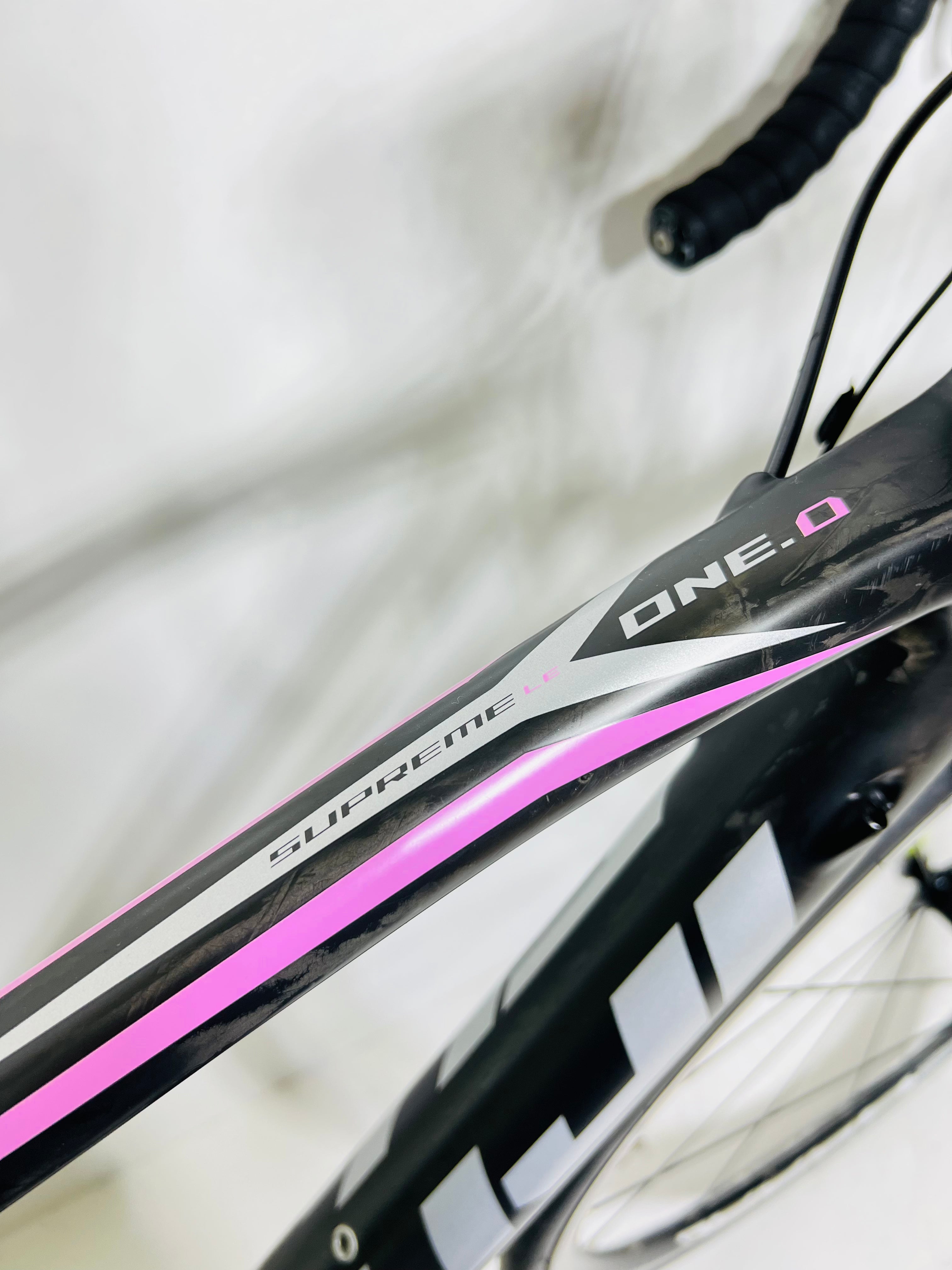 Fuji Supreme LE 1.0 Women’s Carbon Fiber Road Bike-2016, 50cm, Di2