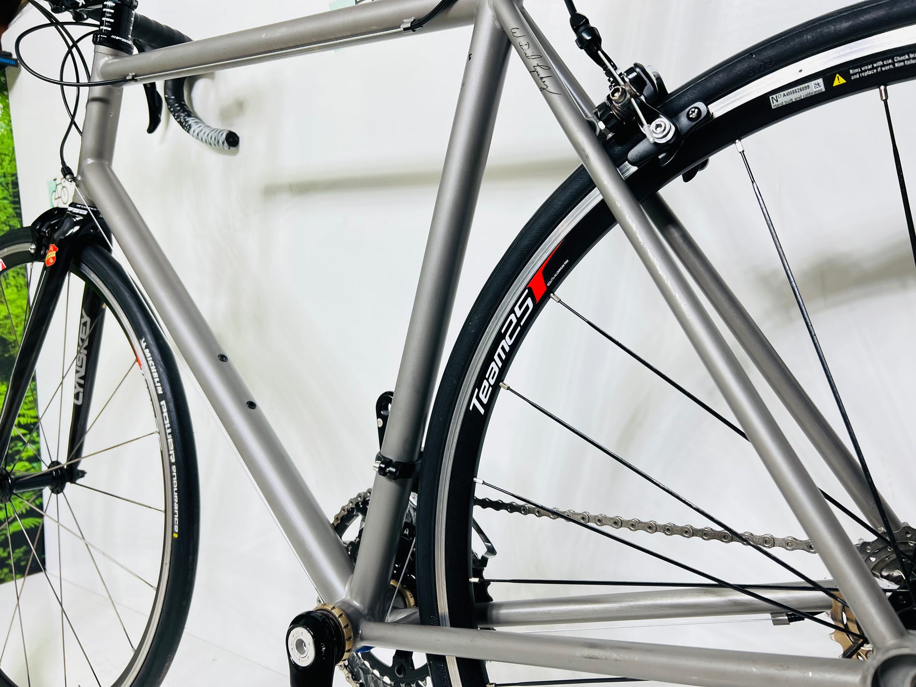 Used Lynskey R140 Titanium Road Bike 2015 Large 57cm 11 Speed