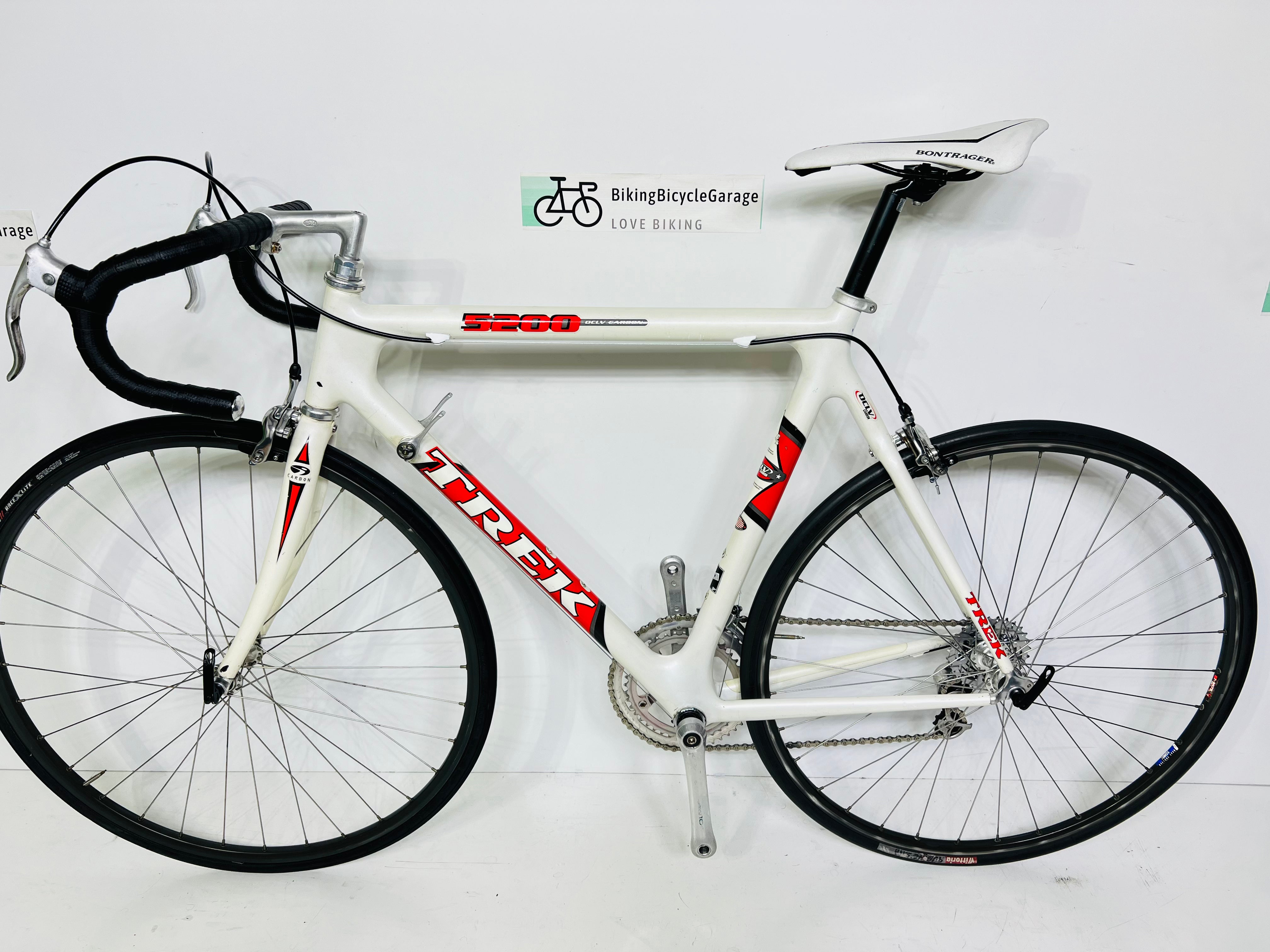 Trek 5200 OCLV Carbon Fiber Road Bike- 58cm