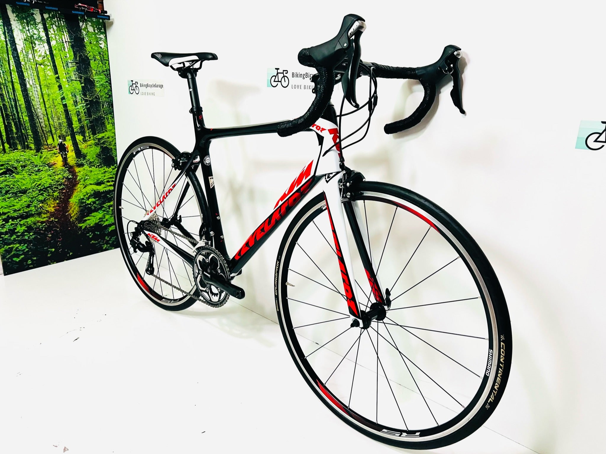 KTM Revelator 3300, 11-Speed Shimano 105, Carbon Fiber Road Bike, 2017, 55cm MSRP:$3,700 2,000
