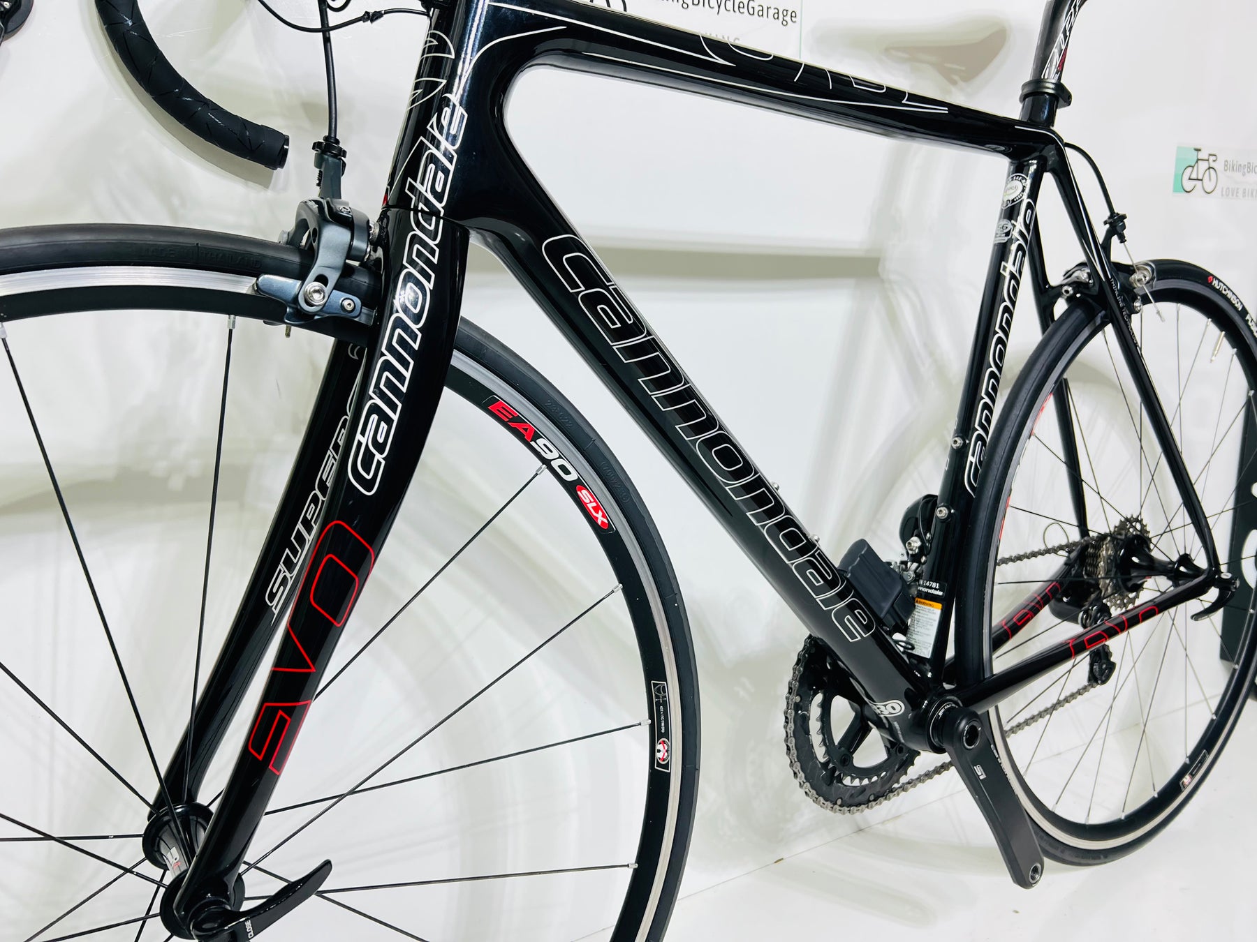 Used Cannondale Supersix EVO Shimano Ultegra Di2 Carbon Fiber Road BikingBicycleGarage