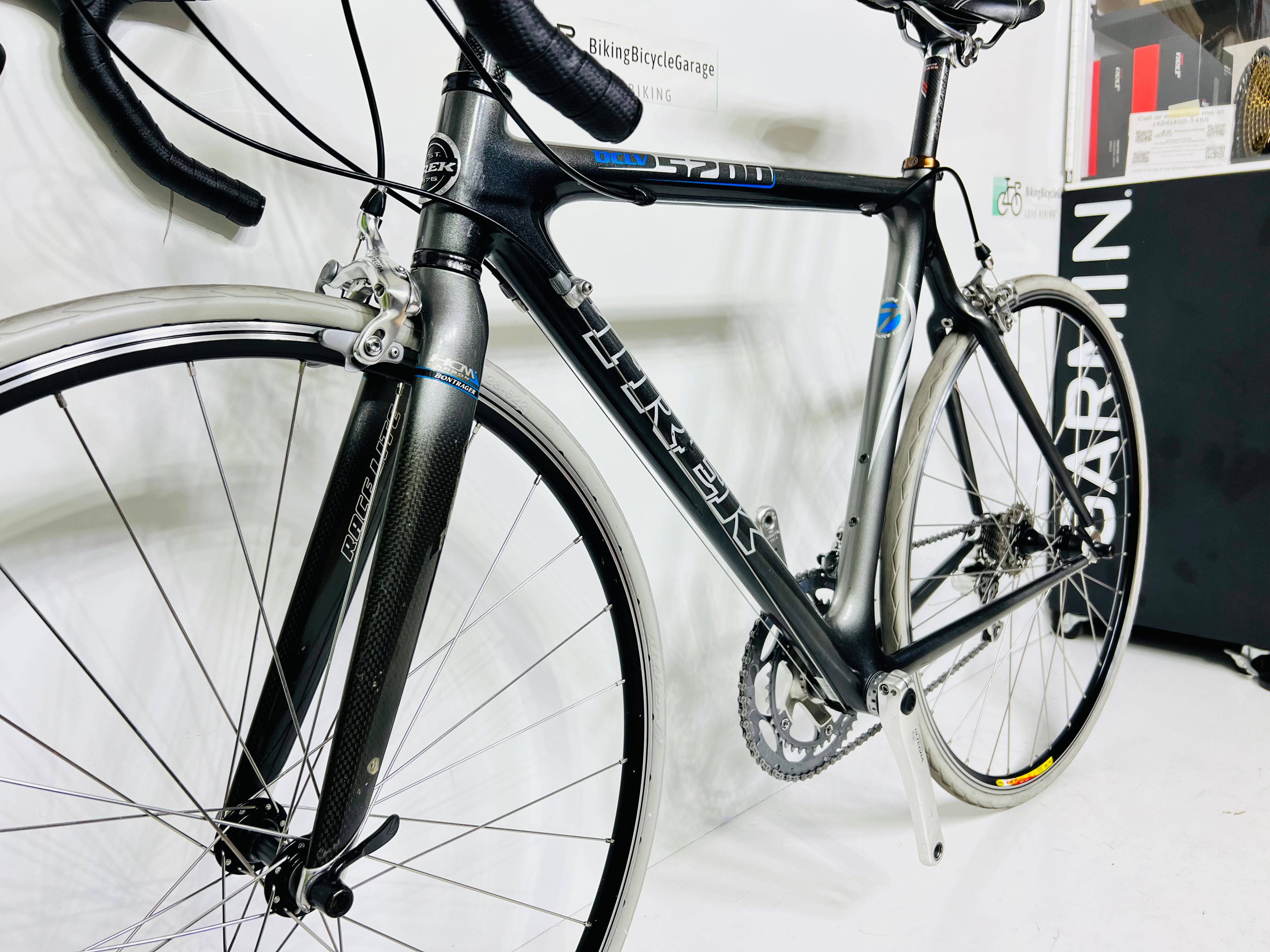 Trek 5200 Carbon Fiber Road Bike- 54 cm – BikingBicycleGarage