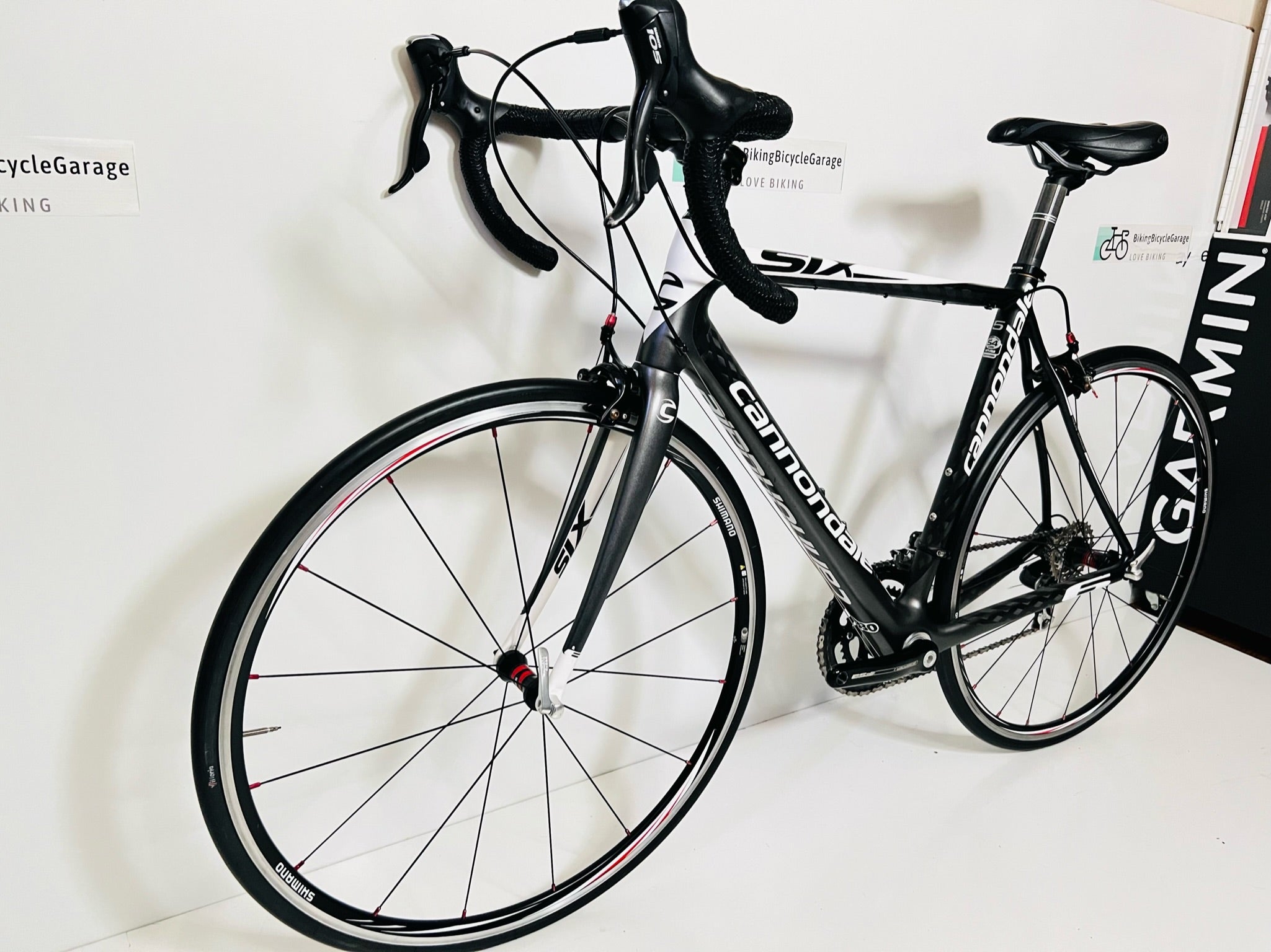 Cannondale Six , Shimano 105, Carbon Fiber Road Bike, 18 Pounds! 54cm