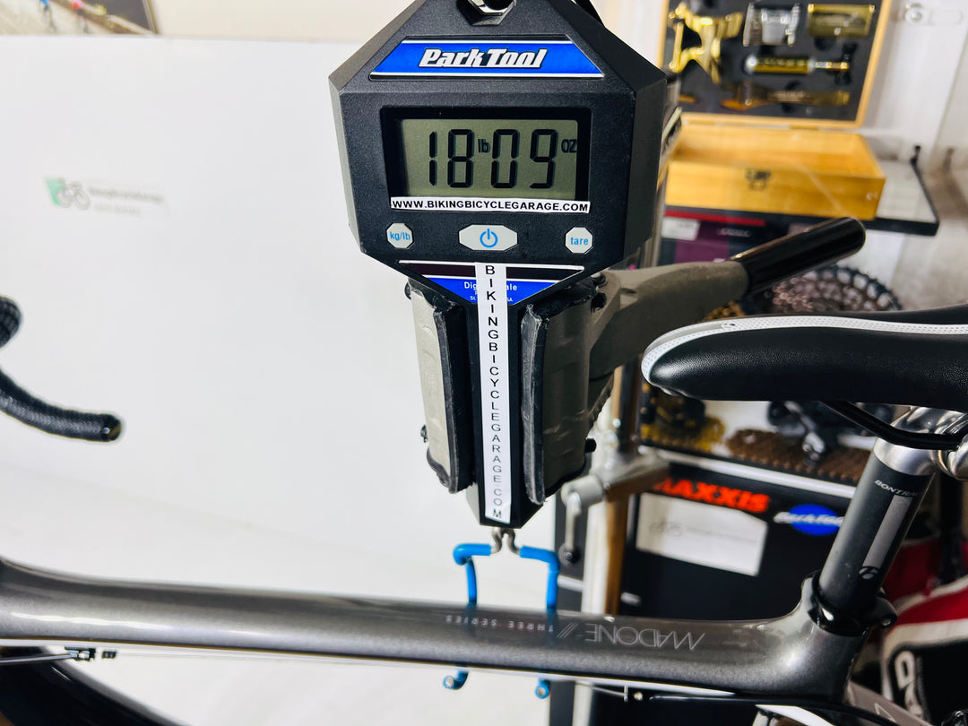 Trek Madone 3.1, Shimano 105, Carbon Fiber Road Bike, 18 Pounds! 56cm
