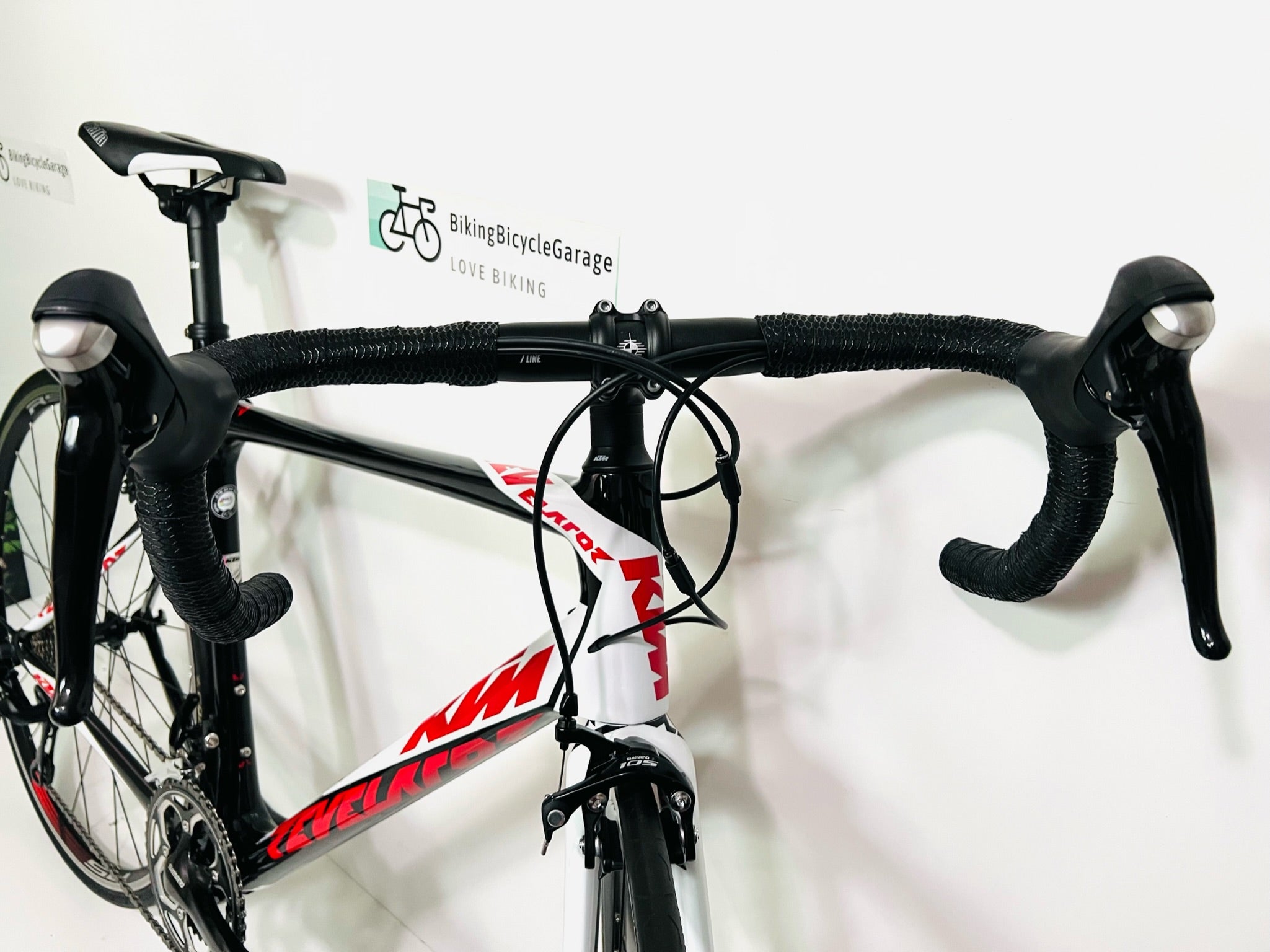 KTM Revelator 3300, 11-Speed Shimano 105, Carbon Fiber Road Bike, 2017, 55cm MSRP:$3,700 2,000