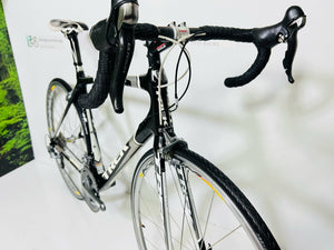 Trek Madone 5.2, Shimano Ultegra, Carbon Fiber Road Bike, 17 Pounds! 56cm
