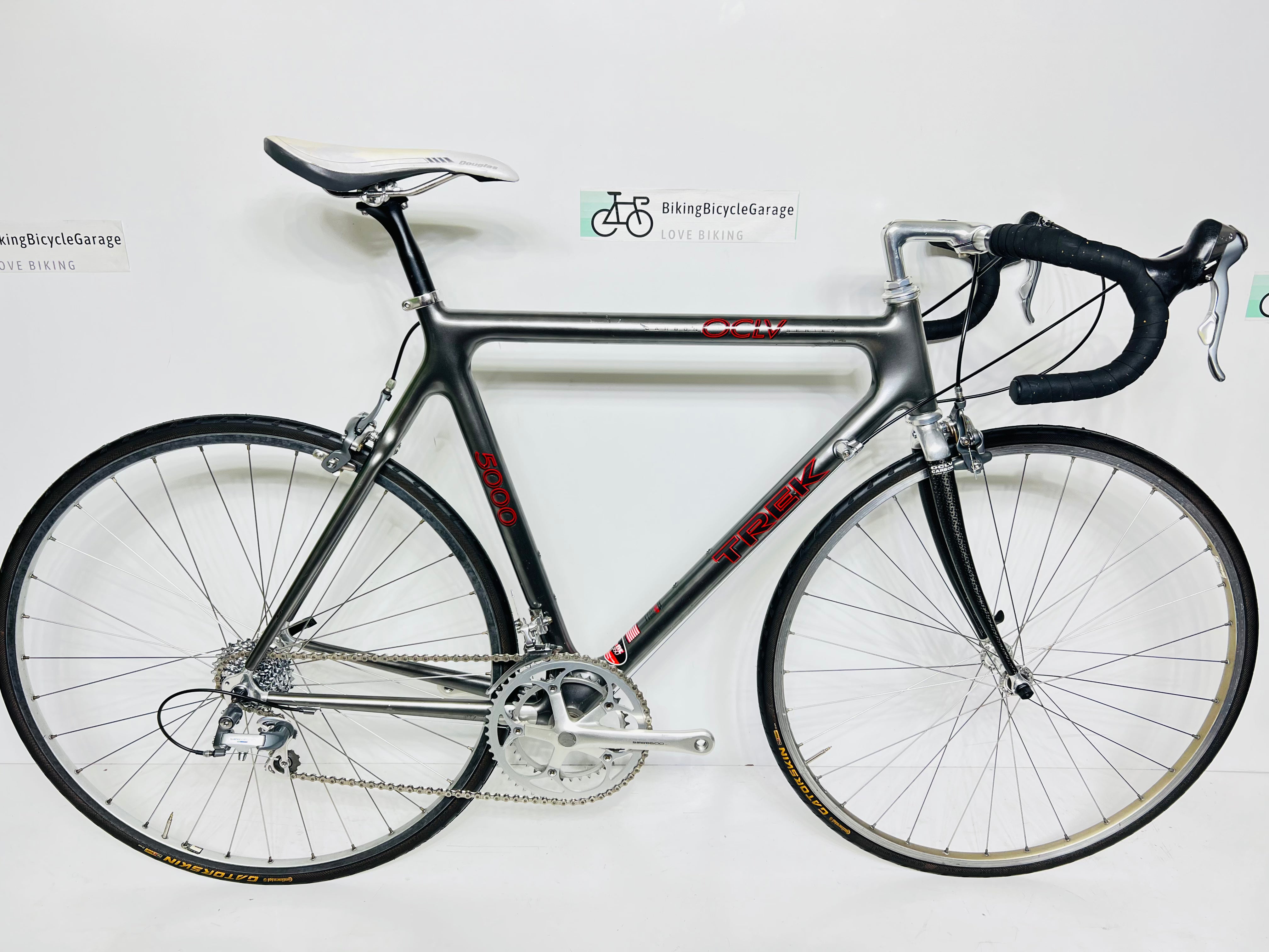 Trek 5000 with Shimano 600, Carbon Fiber Road Bike, 19 Pounds! 58cm