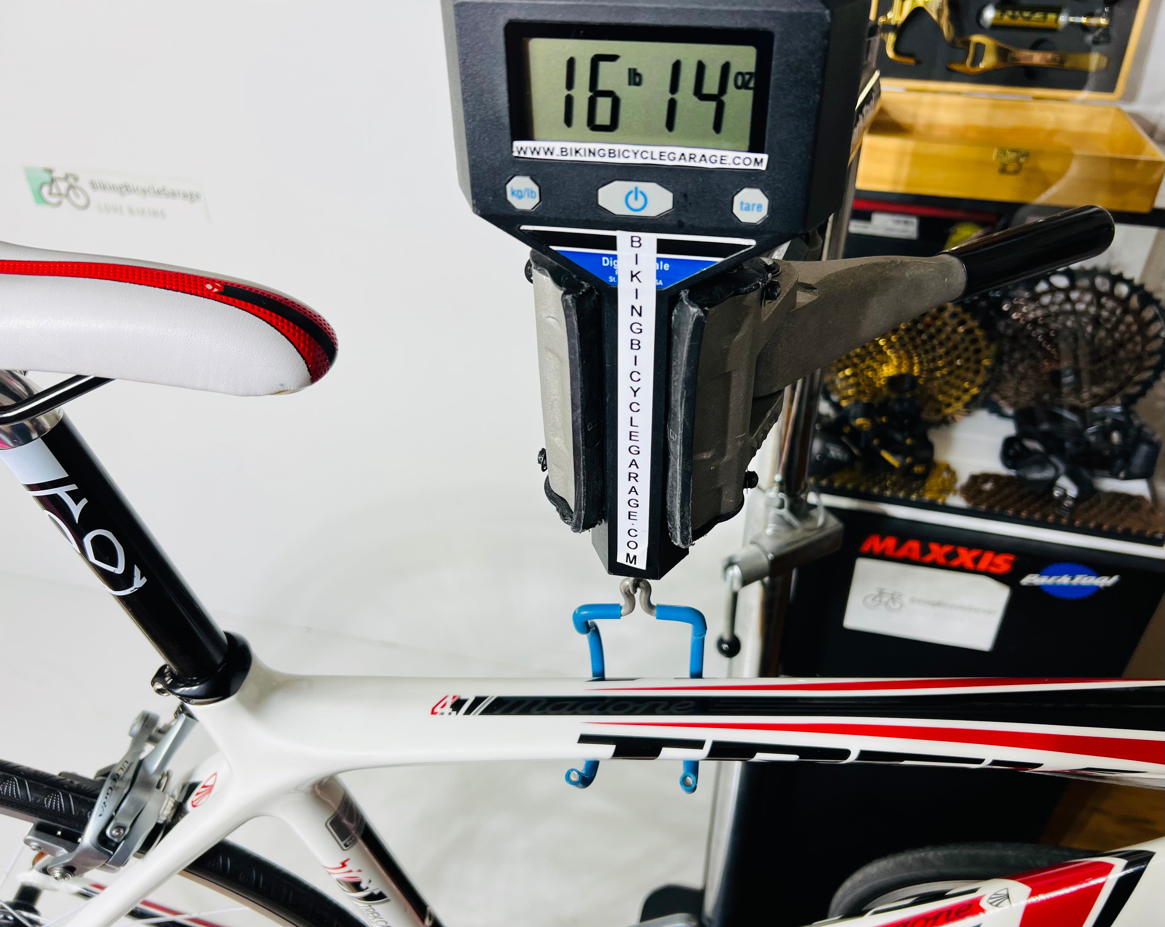Trek Madone 4.7, Shimano Ultegra, Carbon Fiber Road Bike, 56cm